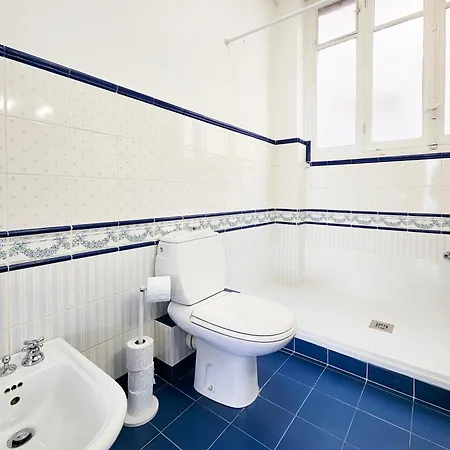 Vecchio Palais Mary Promenade 4 Pers Ac Wifi Apartment